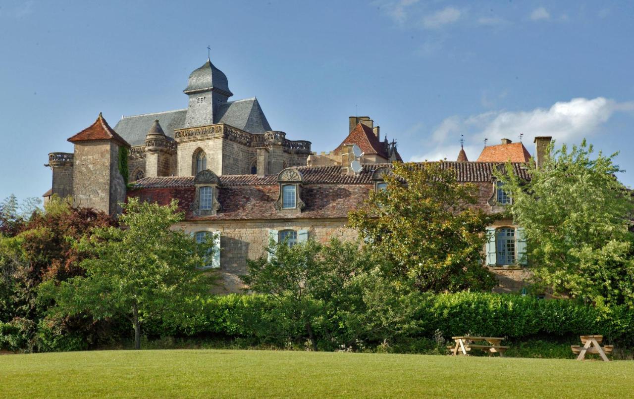 Le Prieure Du Chateau De Biron Bed & Breakfast Biron  Exterior photo