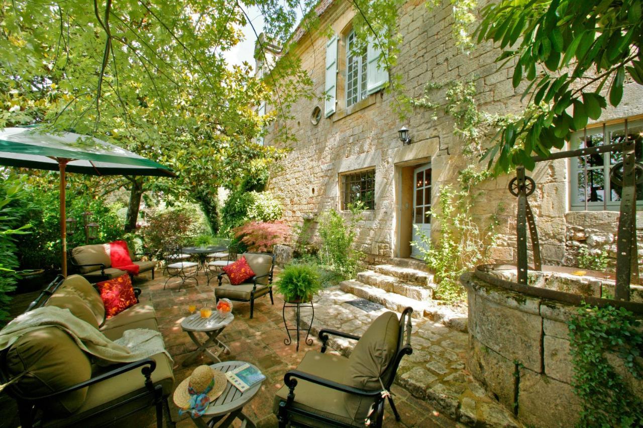 Le Prieure Du Chateau De Biron Bed & Breakfast Biron  Exterior photo